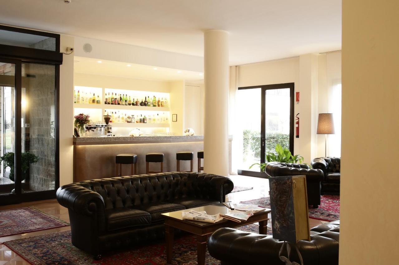 Hotel City بياتشينسا المظهر الخارجي الصورة